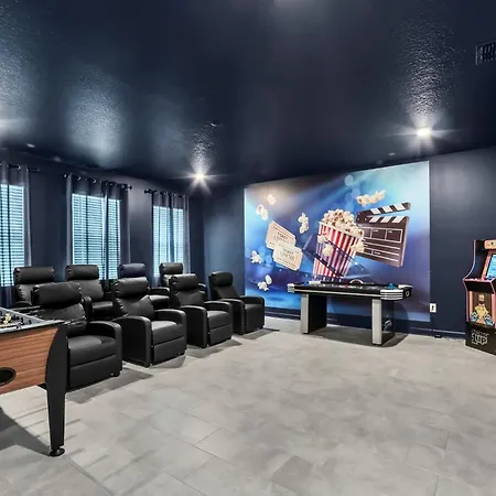 Minutes From Disney 7Bd/5Bath With Free Pool Heat
